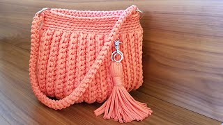 Como Fazer Uma Bolsa Com Fio de Malha  Tutorial de CrochÃª [upl. by Goeger]